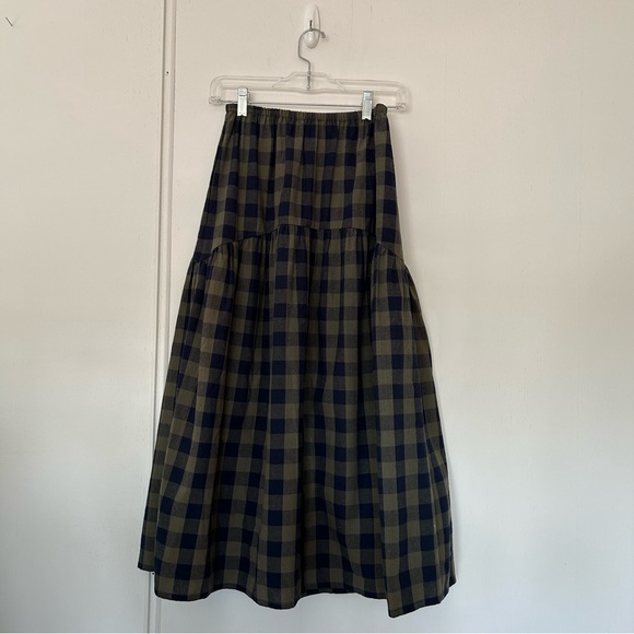 A Bronze Age Field Skirt - Picture 3 of 6